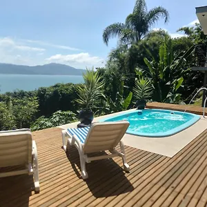 Campismo de Luxo Com Piscina, Florianópolis